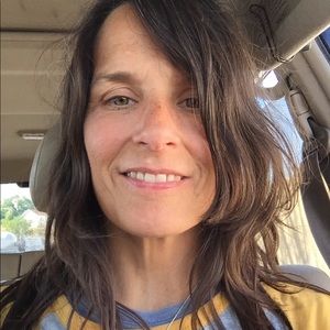 Meet your Posher, Valarie